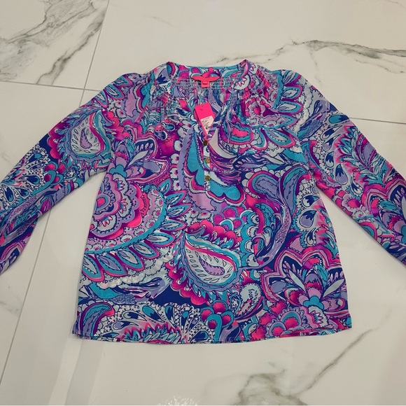 Lilly Pulitzer ELSA Blouse in Mermaids Call Silk Print, NWT, Sz. S - Picture 2 of 12